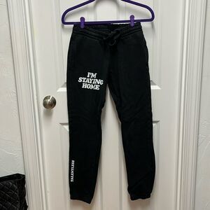 🔥TALENTLESS -‎ I’M STAYING HOME SWEATPANTS🔥